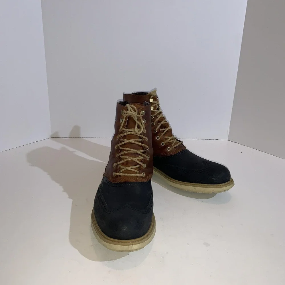 Timberland Duck Boots Mens Size 9.5 Brown Leather Wingtip Waterproof A17XT